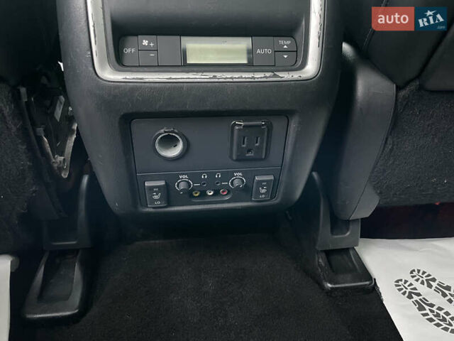 Черный Инфинити QX60, объемом двигателя 2.5 л и пробегом 174 тыс. км за 12800 $, фото 8 на Automoto.ua