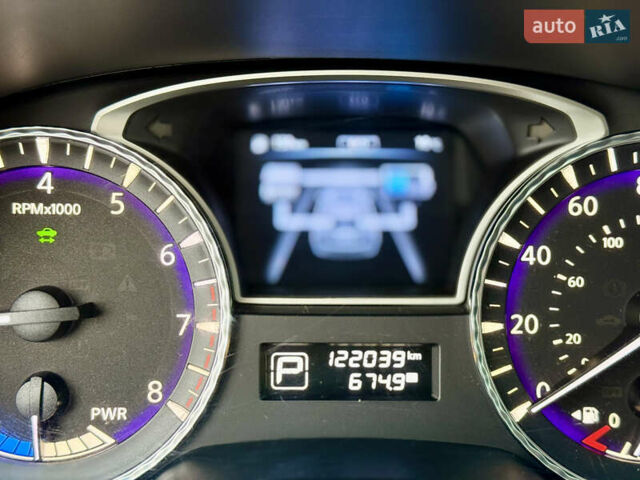 Чорний Інфініті QX60, об'ємом двигуна 2.5 л та пробігом 123 тис. км за 18997 $, фото 170 на Automoto.ua