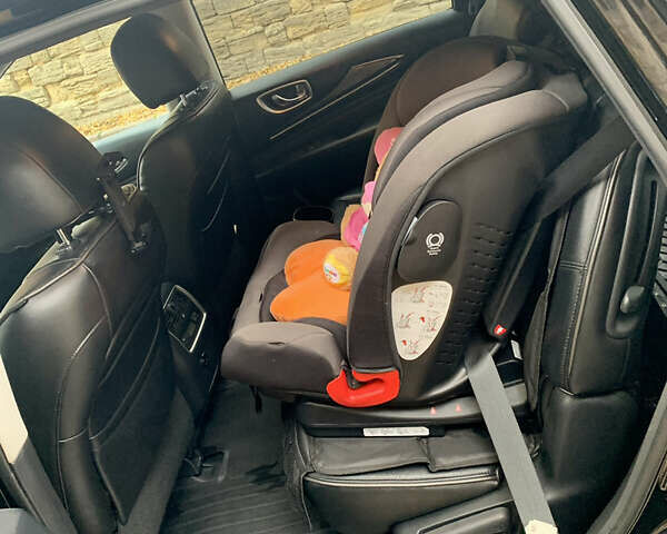 Чорний Інфініті QX60, об'ємом двигуна 3.5 л та пробігом 120 тис. км за 21000 $, фото 1 на Automoto.ua