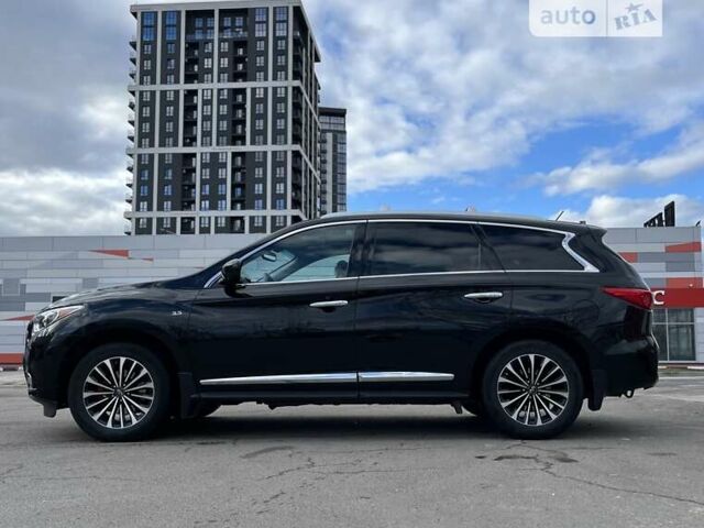 Чорний Інфініті QX60, об'ємом двигуна 3.5 л та пробігом 182 тис. км за 14999 $, фото 1 на Automoto.ua