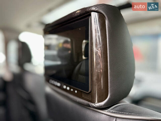 Чорний Інфініті QX60, об'ємом двигуна 2.5 л та пробігом 123 тис. км за 18997 $, фото 26 на Automoto.ua