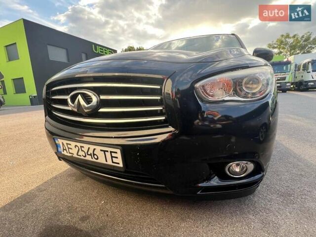 Черный Инфинити QX60, объемом двигателя 3.5 л и пробегом 232 тыс. км за 12000 $, фото 5 на Automoto.ua