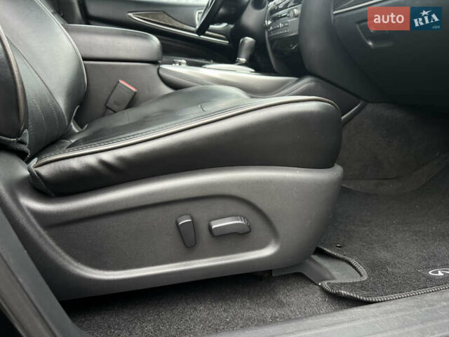 Черный Инфинити QX60, объемом двигателя 3.5 л и пробегом 200 тыс. км за 11500 $, фото 17 на Automoto.ua