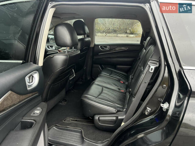 Черный Инфинити QX60, объемом двигателя 3.5 л и пробегом 200 тыс. км за 11500 $, фото 10 на Automoto.ua