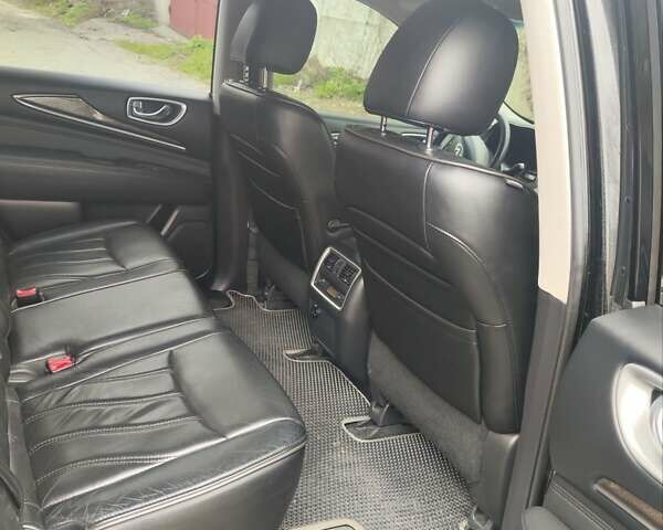 Черный Инфинити QX60, объемом двигателя 3.5 л и пробегом 123 тыс. км за 16900 $, фото 4 на Automoto.ua