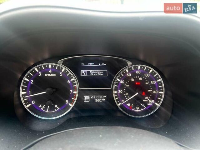 Черный Инфинити QX60, объемом двигателя 3.5 л и пробегом 232 тыс. км за 12000 $, фото 3 на Automoto.ua