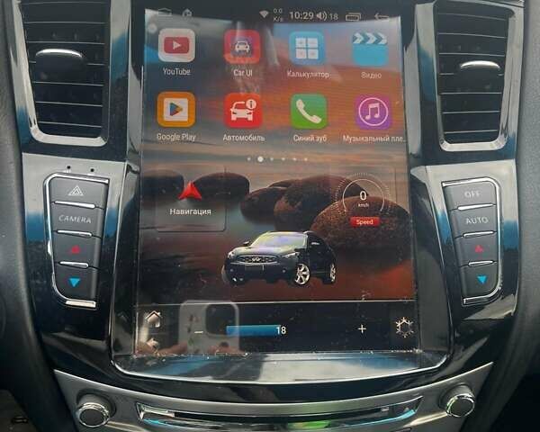 Черный Инфинити QX60, объемом двигателя 3.5 л и пробегом 232 тыс. км за 12000 $, фото 2 на Automoto.ua