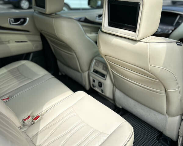 Черный Инфинити QX60, объемом двигателя 3.5 л и пробегом 189 тыс. км за 15900 $, фото 8 на Automoto.ua