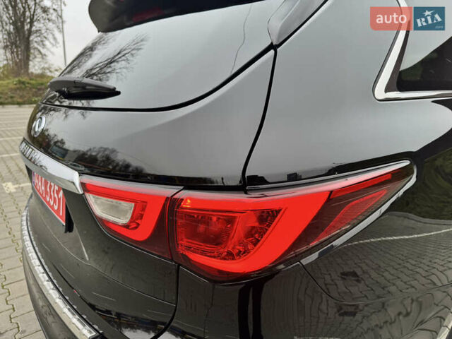 Черный Инфинити QX60, объемом двигателя 3.5 л и пробегом 167 тыс. км за 17700 $, фото 39 на Automoto.ua