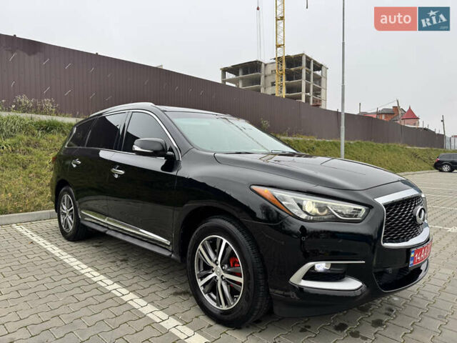 Черный Инфинити QX60, объемом двигателя 3.5 л и пробегом 167 тыс. км за 17700 $, фото 4 на Automoto.ua