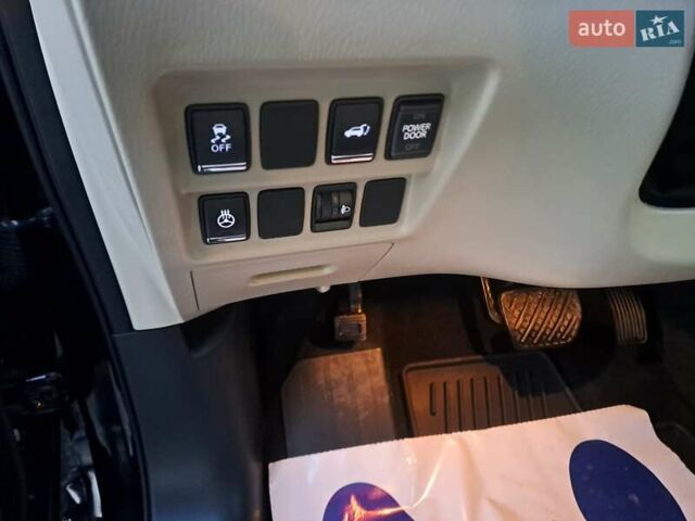 Черный Инфинити QX60, объемом двигателя 3.5 л и пробегом 170 тыс. км за 20500 $, фото 22 на Automoto.ua