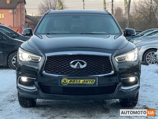 Черный Инфинити QX60, объемом двигателя 3.5 л и пробегом 165 тыс. км за 22500 $, фото 1 на Automoto.ua