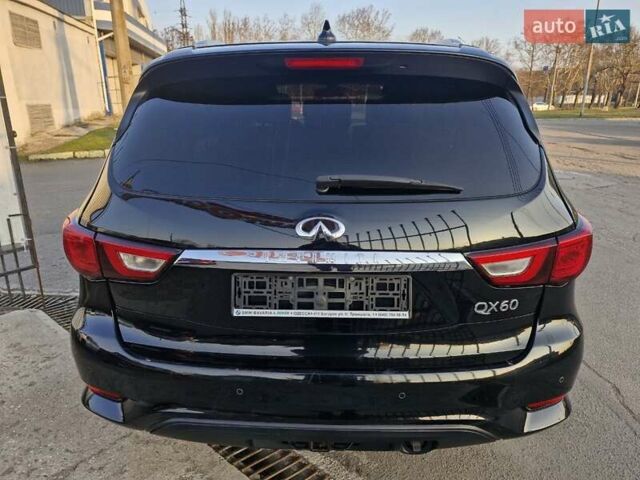 Черный Инфинити QX60, объемом двигателя 3.5 л и пробегом 245 тыс. км за 15999 $, фото 4 на Automoto.ua