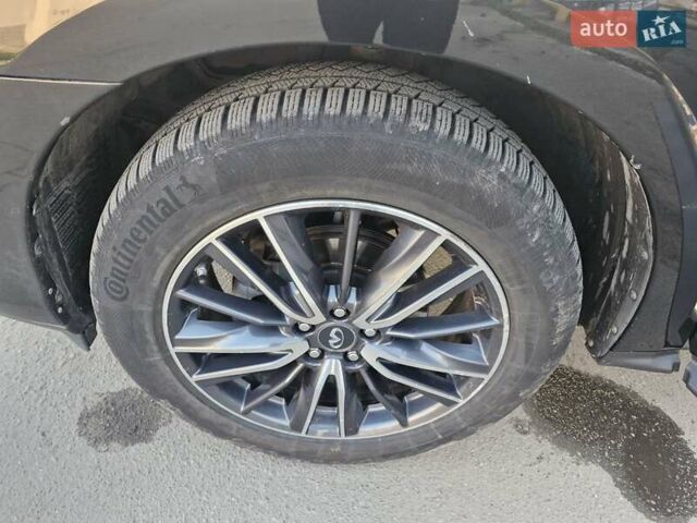 Чорний Інфініті QX60, об'ємом двигуна 3.5 л та пробігом 245 тис. км за 16499 $, фото 8 на Automoto.ua