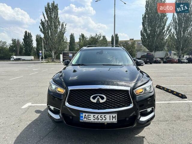 Чорний Інфініті QX60, об'ємом двигуна 3.5 л та пробігом 153 тис. км за 18500 $, фото 1 на Automoto.ua