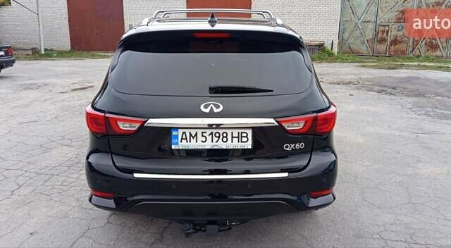 Чорний Інфініті QX60, об'ємом двигуна 3.5 л та пробігом 122 тис. км за 16500 $, фото 8 на Automoto.ua