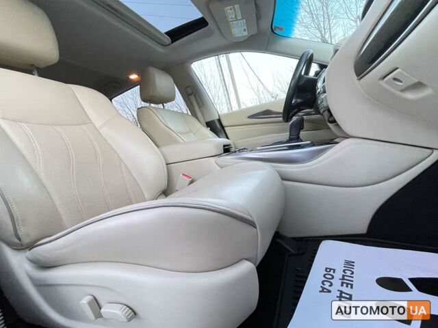 Черный Инфинити QX60, объемом двигателя 3.5 л и пробегом 165 тыс. км за 22500 $, фото 27 на Automoto.ua