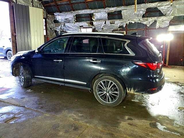 Чорний Інфініті QX60, об'ємом двигуна 0.35 л та пробігом 175 тис. км за 16000 $, фото 2 на Automoto.ua