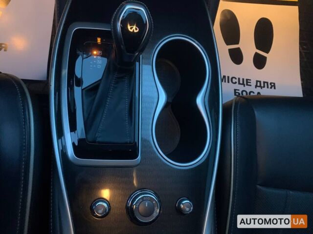Чорний Інфініті QX60, об'ємом двигуна 3.5 л та пробігом 66 тис. км за 20000 $, фото 13 на Automoto.ua