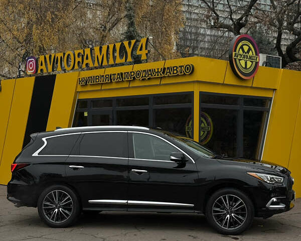 Черный Инфинити QX60, объемом двигателя 3.5 л и пробегом 176 тыс. км за 15500 $, фото 6 на Automoto.ua