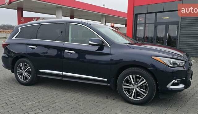 Черный Инфинити QX60, объемом двигателя 3.5 л и пробегом 205 тыс. км за 17250 $, фото 10 на Automoto.ua