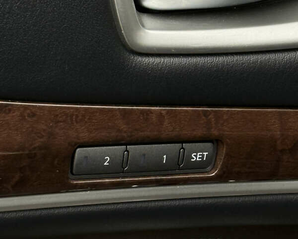 Черный Инфинити QX60, объемом двигателя 3.5 л и пробегом 176 тыс. км за 15500 $, фото 19 на Automoto.ua