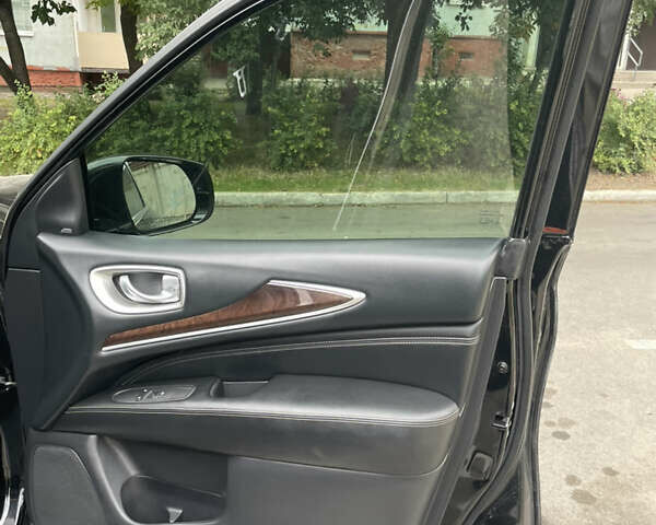 Черный Инфинити QX60, объемом двигателя 3.5 л и пробегом 195 тыс. км за 19000 $, фото 22 на Automoto.ua