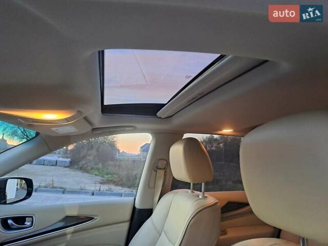 Черный Инфинити QX60, объемом двигателя 3.5 л и пробегом 170 тыс. км за 20500 $, фото 19 на Automoto.ua