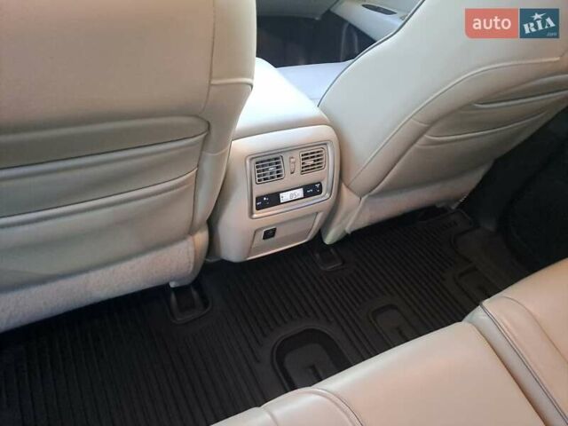 Черный Инфинити QX60, объемом двигателя 3.5 л и пробегом 170 тыс. км за 20500 $, фото 15 на Automoto.ua