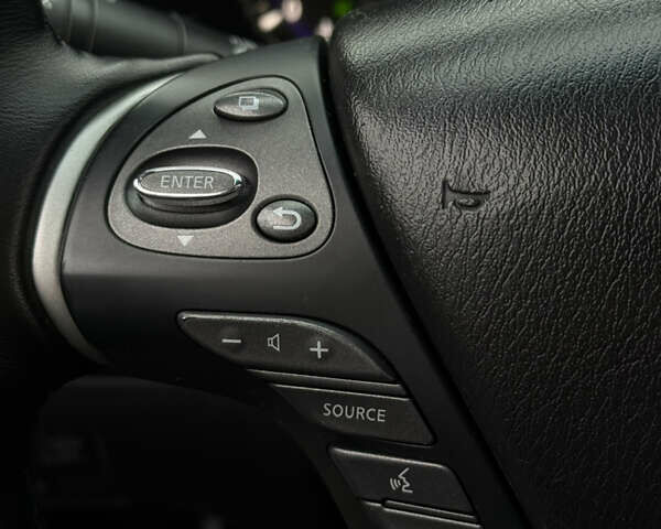 Черный Инфинити QX60, объемом двигателя 3.5 л и пробегом 176 тыс. км за 15500 $, фото 23 на Automoto.ua