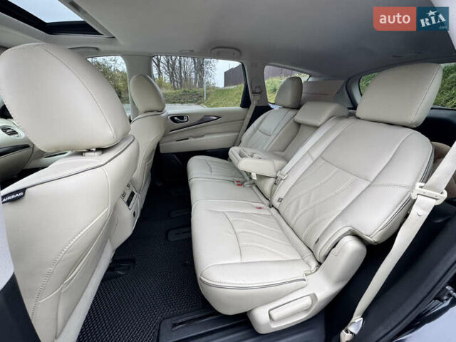 Черный Инфинити QX60, объемом двигателя 3.5 л и пробегом 167 тыс. км за 17700 $, фото 51 на Automoto.ua