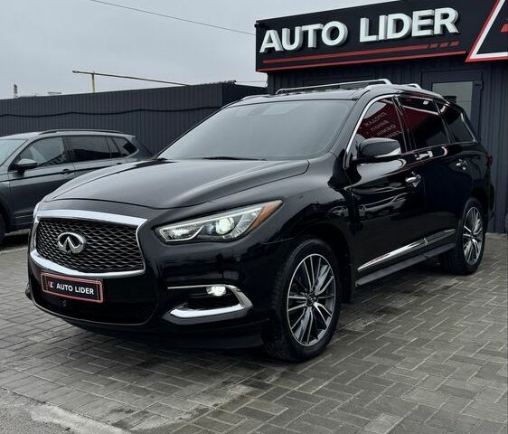 Черный Инфинити QX60, объемом двигателя 3.5 л и пробегом 146 тыс. км за 17700 $, фото 9 на Automoto.ua
