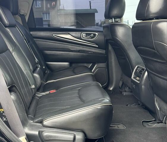 Черный Инфинити QX60, объемом двигателя 3.5 л и пробегом 146 тыс. км за 17700 $, фото 19 на Automoto.ua