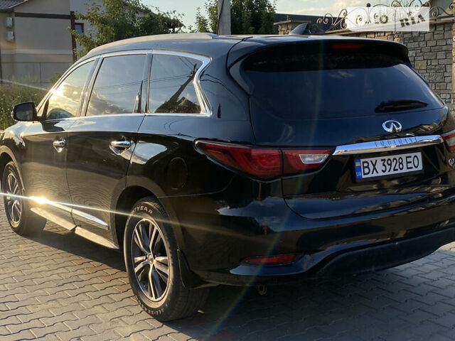 Чорний Інфініті QX60, об'ємом двигуна 3.5 л та пробігом 177 тис. км за 19900 $, фото 2 на Automoto.ua