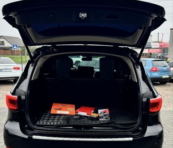 Черный Инфинити QX60, объемом двигателя 3.5 л и пробегом 146 тыс. км за 17700 $, фото 6 на Automoto.ua