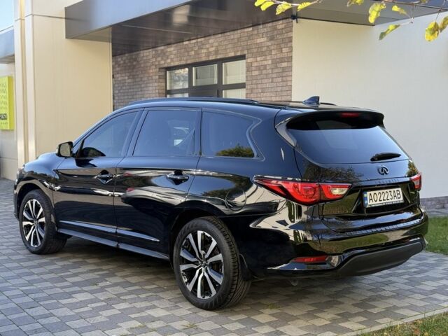 Чорний Інфініті QX60, об'ємом двигуна 3.5 л та пробігом 108 тис. км за 21000 $, фото 5 на Automoto.ua