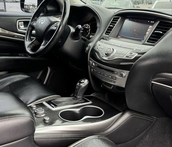 Черный Инфинити QX60, объемом двигателя 3.5 л и пробегом 146 тыс. км за 17700 $, фото 20 на Automoto.ua