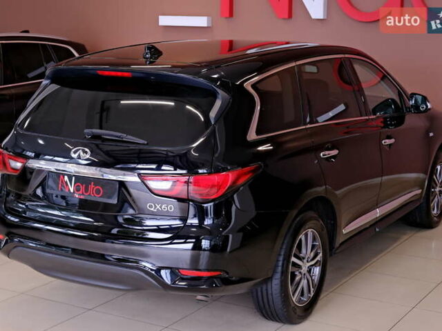 Чорний Інфініті QX60, об'ємом двигуна 3.5 л та пробігом 135 тис. км за 17900 $, фото 13 на Automoto.ua