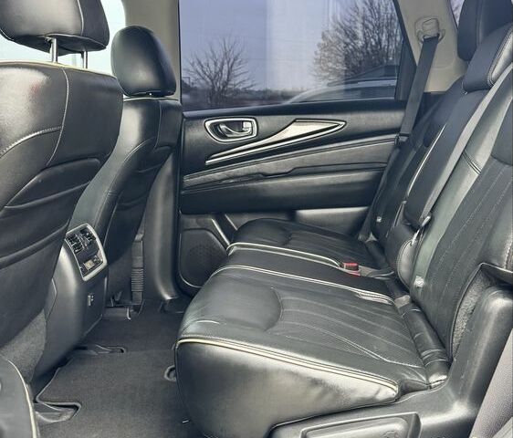 Черный Инфинити QX60, объемом двигателя 3.5 л и пробегом 146 тыс. км за 17700 $, фото 16 на Automoto.ua