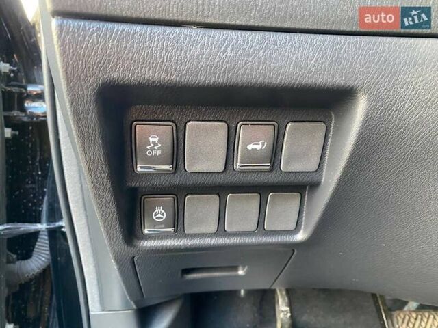 Черный Инфинити QX60, объемом двигателя 3.5 л и пробегом 147 тыс. км за 15990 $, фото 21 на Automoto.ua