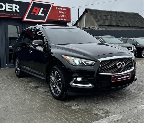 Черный Инфинити QX60, объемом двигателя 3.5 л и пробегом 146 тыс. км за 17700 $, фото 1 на Automoto.ua