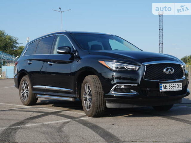 Черный Инфинити QX60, объемом двигателя 3.5 л и пробегом 75 тыс. км за 20600 $, фото 1 на Automoto.ua