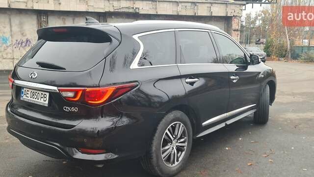 Черный Инфинити QX60, объемом двигателя 3.5 л и пробегом 76 тыс. км за 24500 $, фото 17 на Automoto.ua