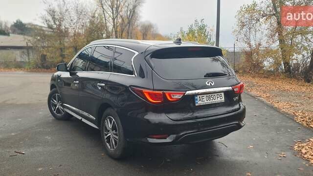 Черный Инфинити QX60, объемом двигателя 3.5 л и пробегом 76 тыс. км за 24500 $, фото 2 на Automoto.ua