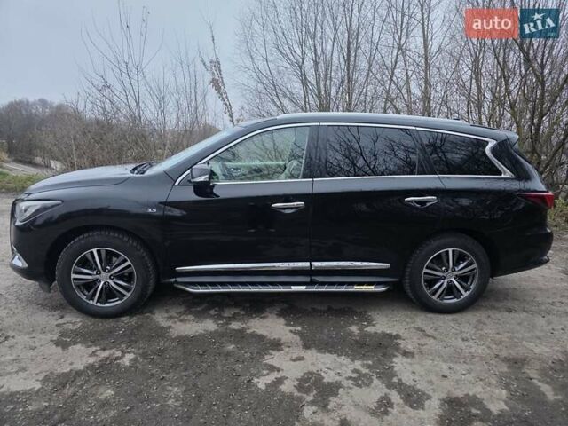 Чорний Інфініті QX60, об'ємом двигуна 3.5 л та пробігом 123 тис. км за 16800 $, фото 4 на Automoto.ua