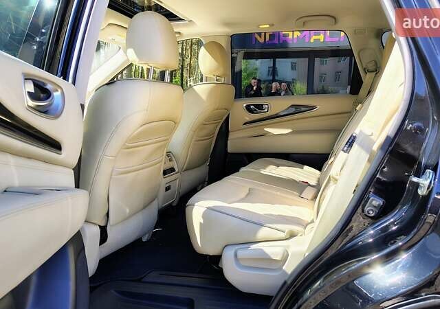 Черный Инфинити QX60, объемом двигателя 3.5 л и пробегом 94 тыс. км за 21899 $, фото 10 на Automoto.ua