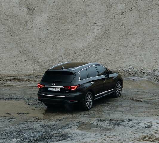 Чорний Інфініті QX60, об'ємом двигуна 3.5 л та пробігом 109 тис. км за 22000 $, фото 19 на Automoto.ua