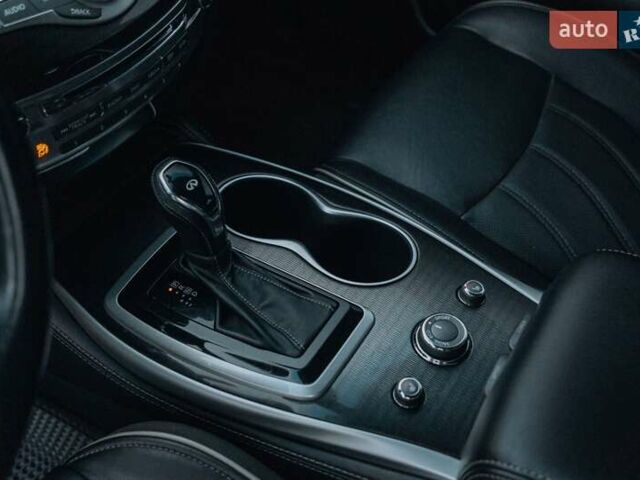 Чорний Інфініті QX60, об'ємом двигуна 3.5 л та пробігом 109 тис. км за 22000 $, фото 36 на Automoto.ua