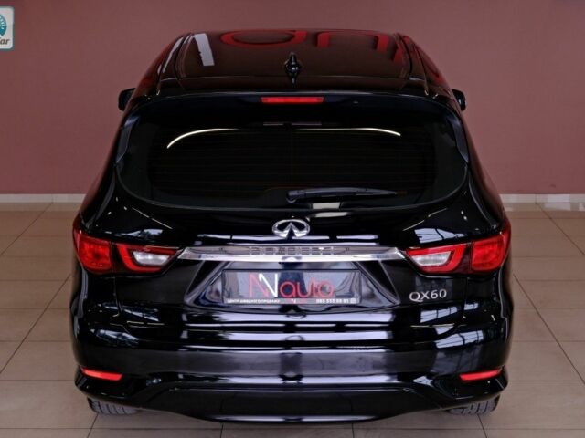 Чорний Інфініті QX60, об'ємом двигуна 3.5 л та пробігом 65 тис. км за 17900 $, фото 5 на Automoto.ua