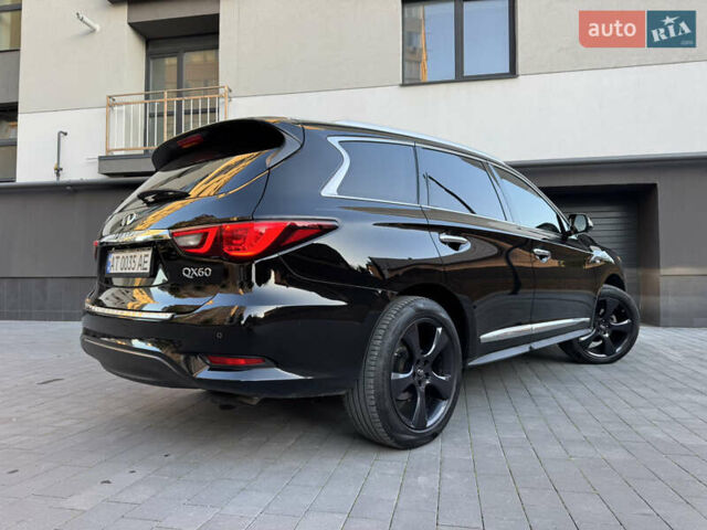 Чорний Інфініті QX60, об'ємом двигуна 3.5 л та пробігом 111 тис. км за 20490 $, фото 3 на Automoto.ua